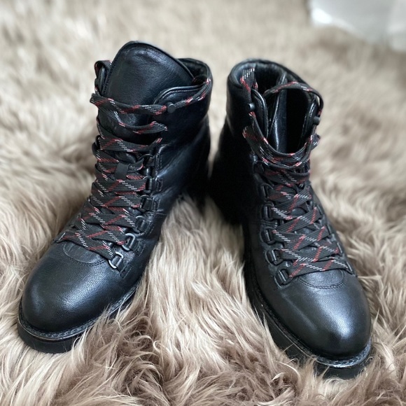 Frye women’s leather boots - perfect condition! - Picture 2 of 6